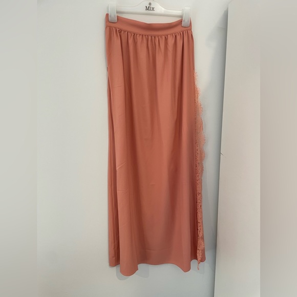 Miss Holly The Label | 3 Piece Set Skirt and Top | Size AU S - Picture 3 of 6